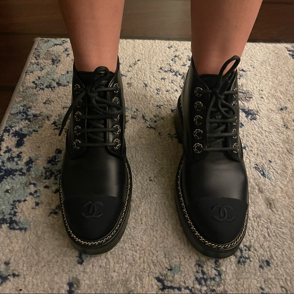 Chanel boots size 39 - Picture 5 of 6